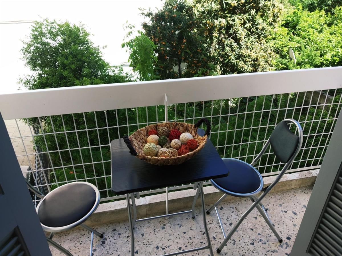 Experience An Easy Living Place Downtown In Aten Exteriör bild