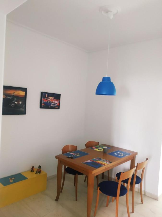 Experience An Easy Living Place Downtown In Aten Exteriör bild