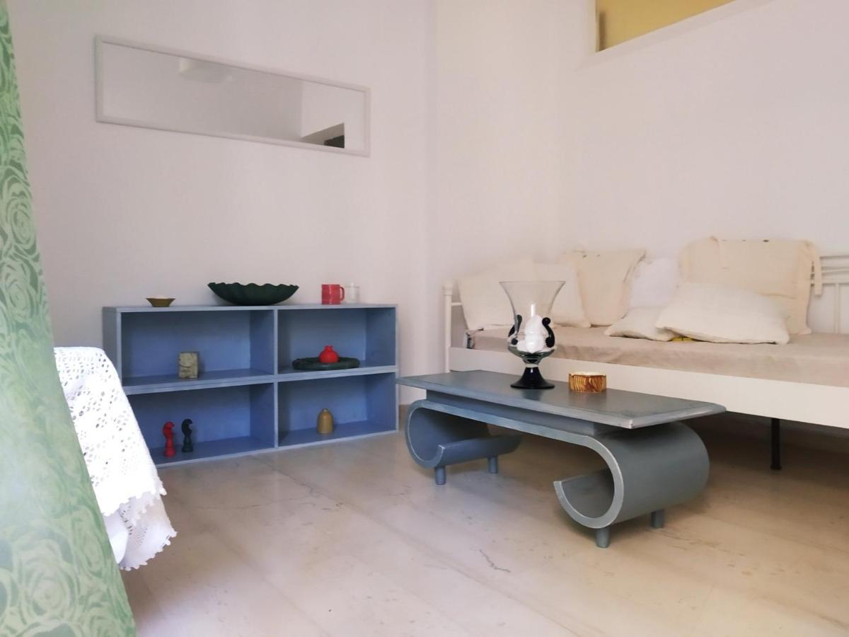 Experience An Easy Living Place Downtown In Aten Exteriör bild