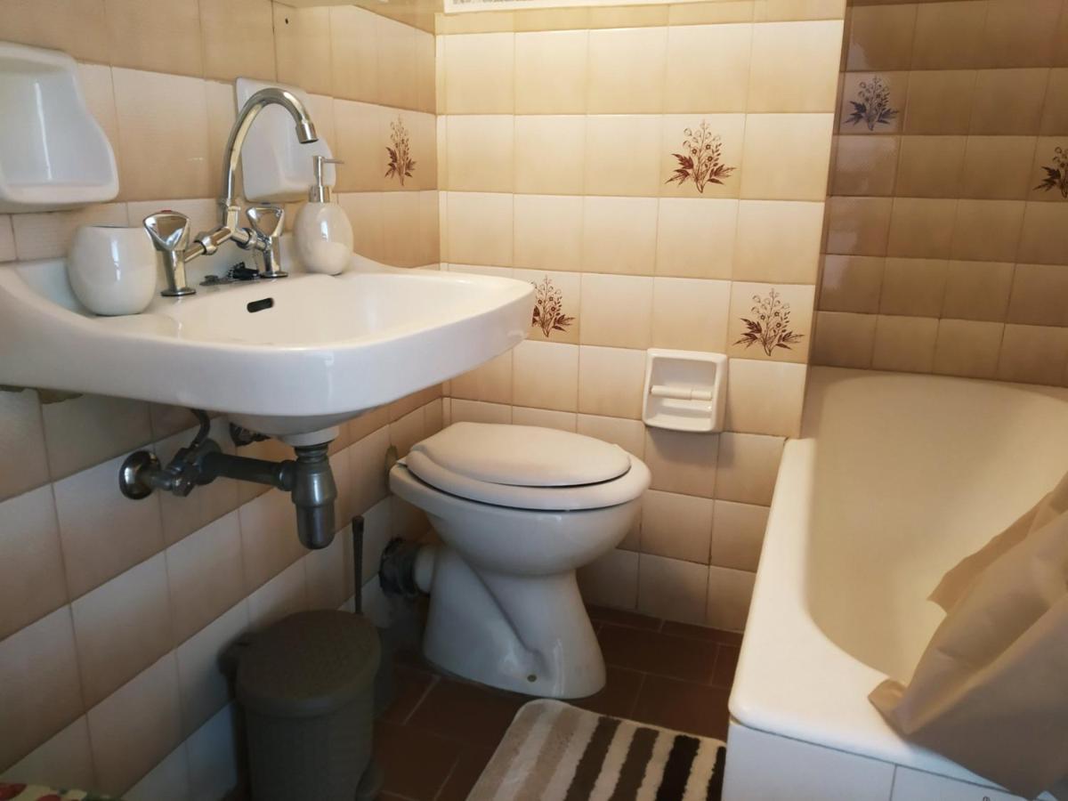 Experience An Easy Living Place Downtown In Aten Exteriör bild
